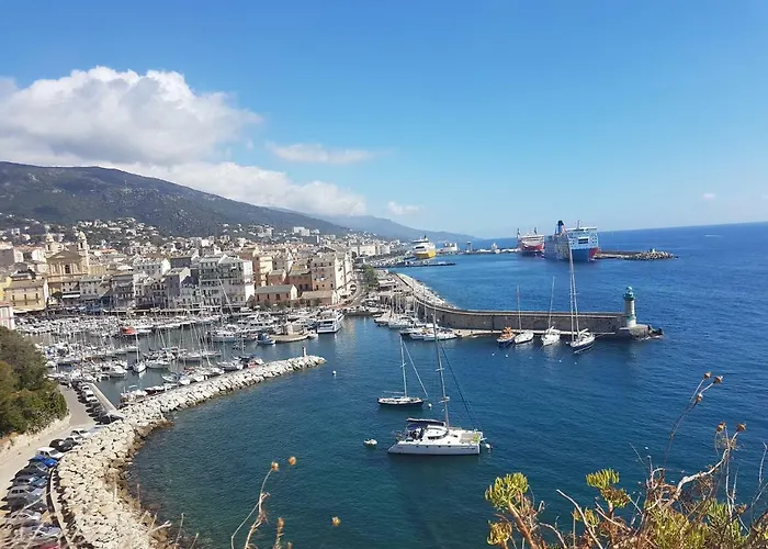 Apartamento De Charme Dans La Citadelle Bastia (Corsica)